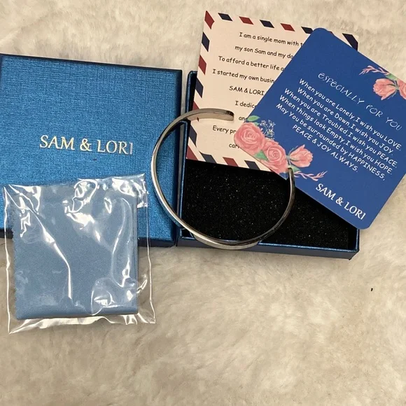 NWOT- Silver Bangle Bracelet for Women - Picture 3 of 7